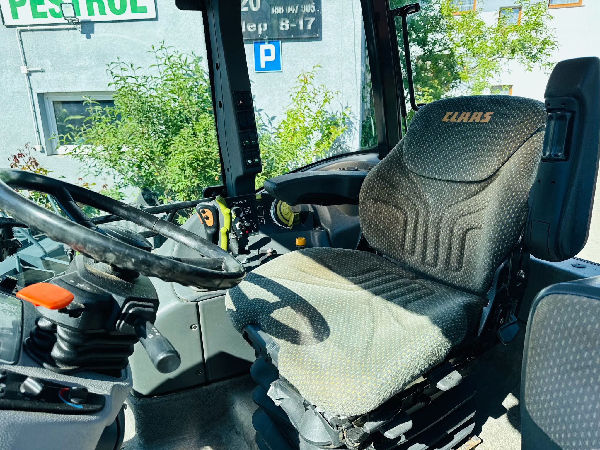 IMG-20250520-WA0098