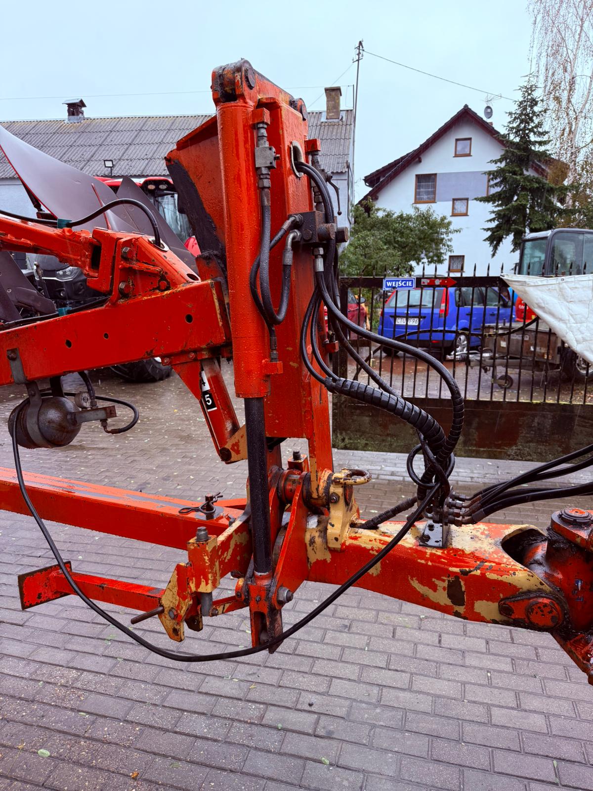 IMG-20251006-WA0016